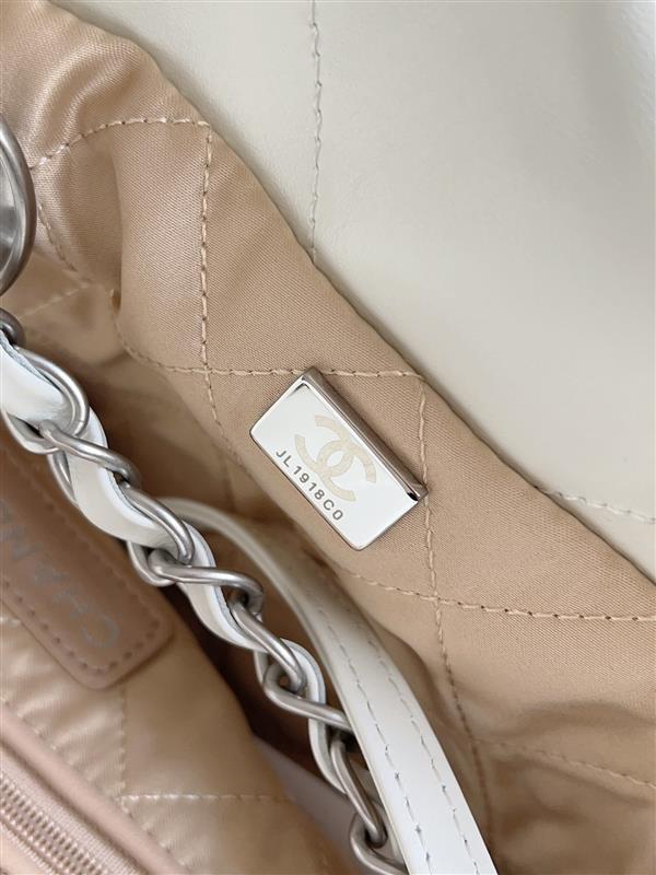 2026127215213195 630